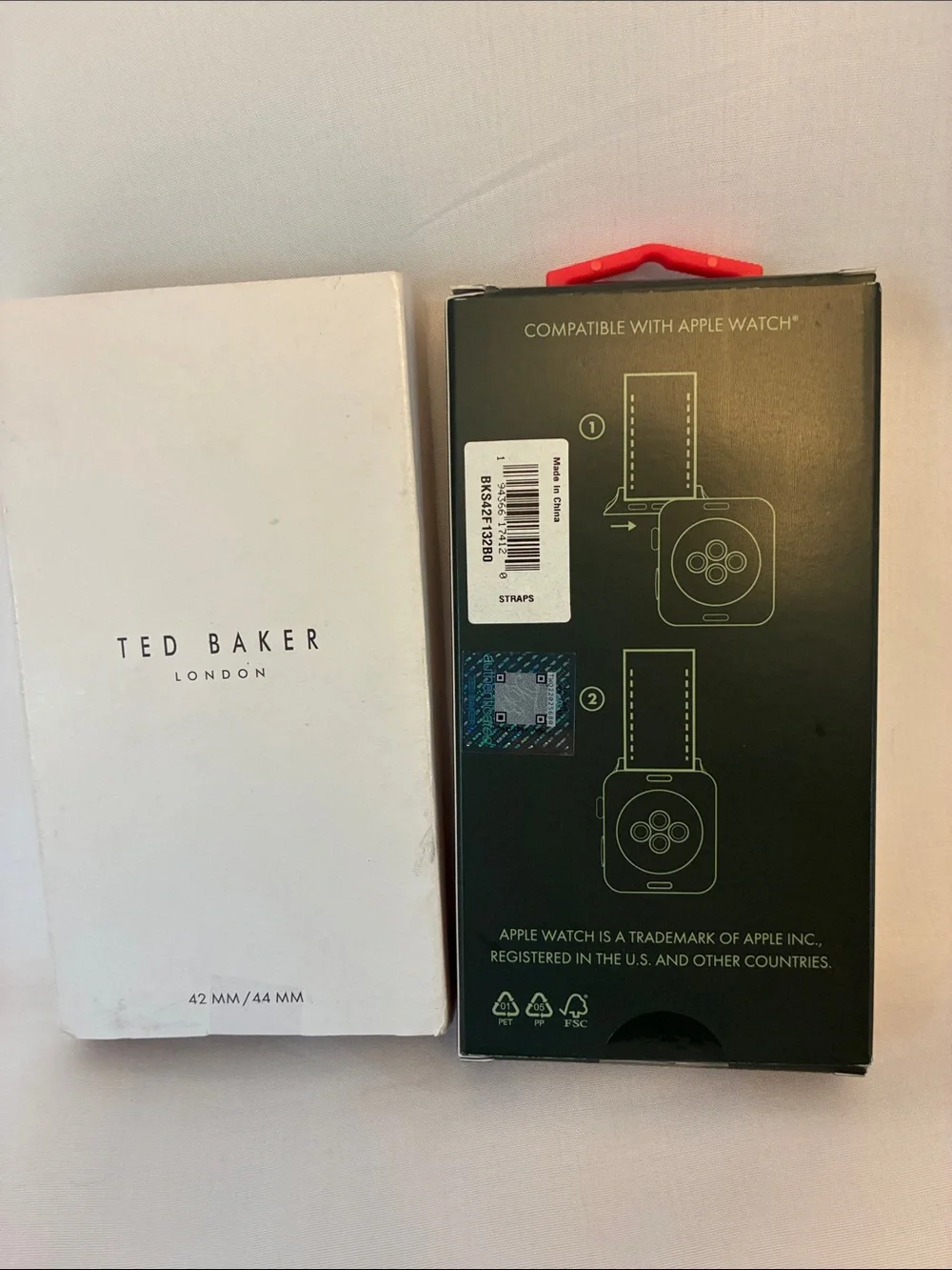 NIB Ted Baker T-Embossed Navy Blue Leather Apple Watch Band 42mm 44mm Red Loop